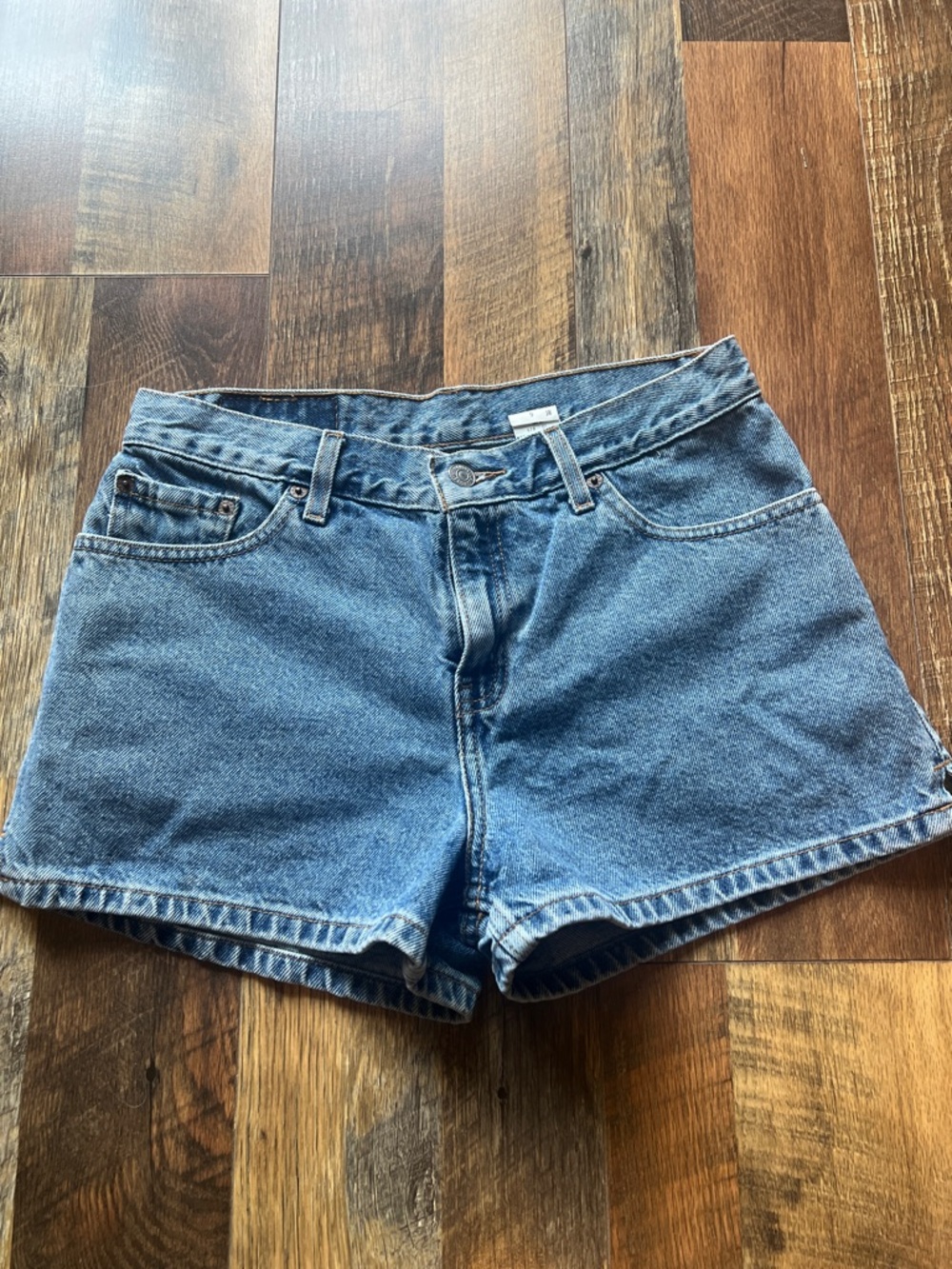 Vintage 90’s Levi's Blue Jean Shorts Size 9 Jr.